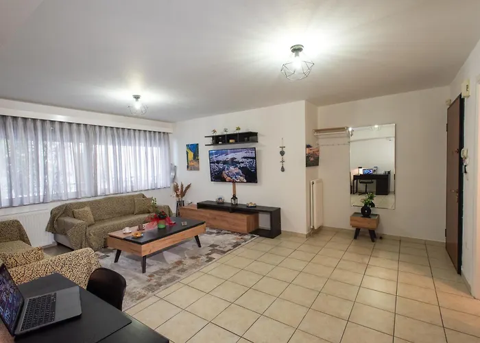 Kg Acropolis Escape Spa Apartment